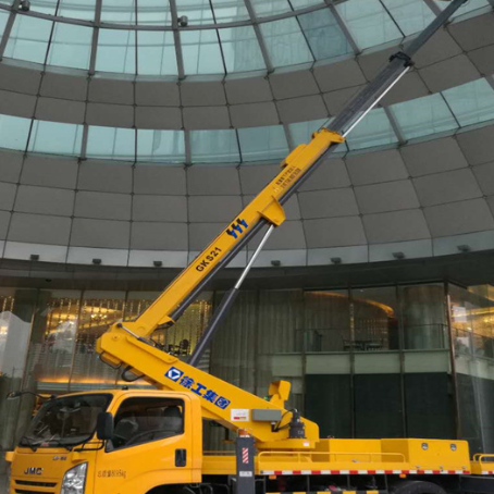 重庆附近高空作业车租赁｜安全设备租赁｜高空安装|工程定制化方案｜亿立达设备租赁